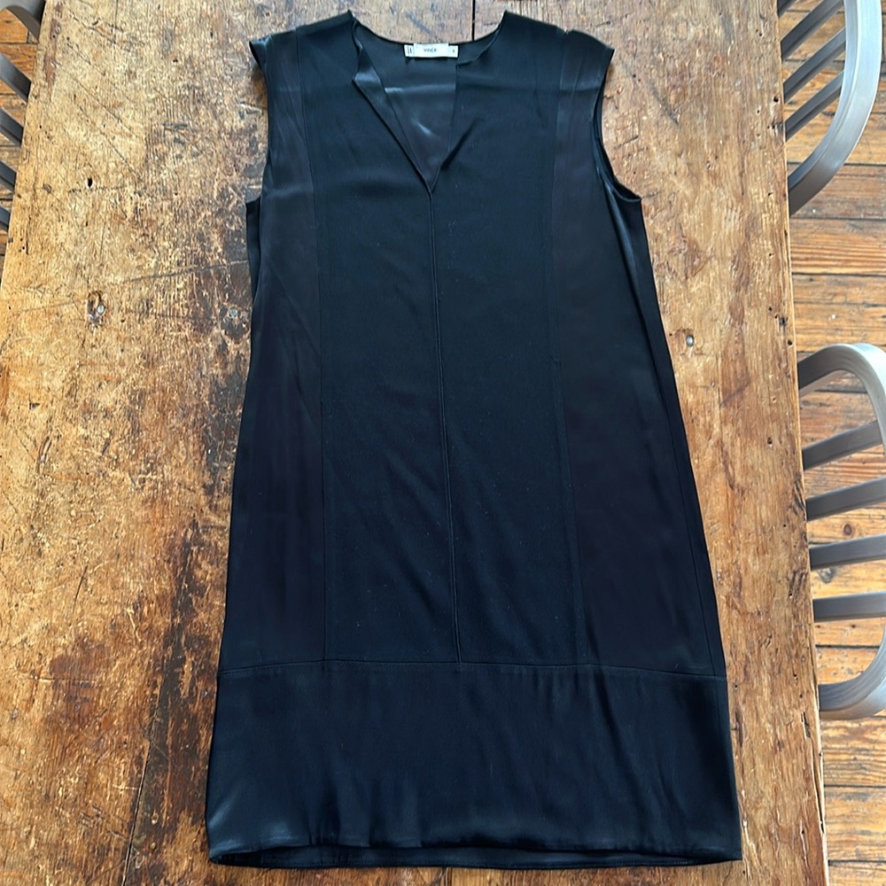 Vince XS Black Women’s Dress with V Neck